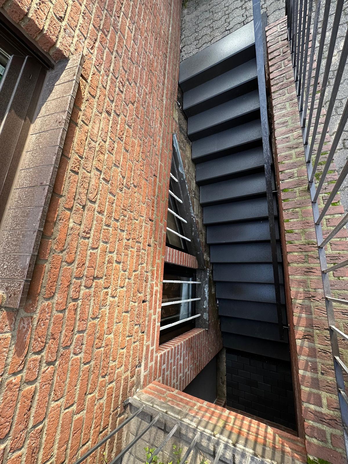 Moderne Außentreppe